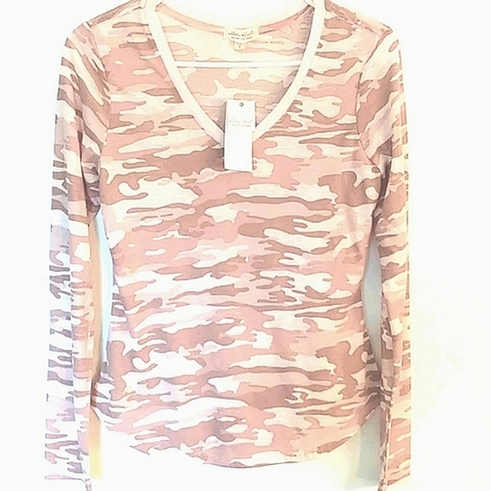 Ultra Flirt Boyfriend Camo Pink Long Sleeve Top